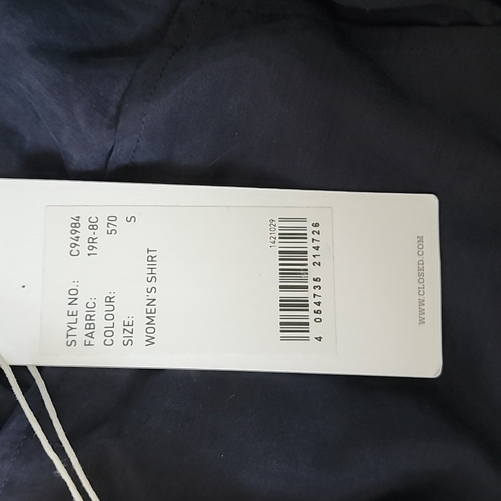 Closed Navy Silk Blouse - Picture 8 of 9